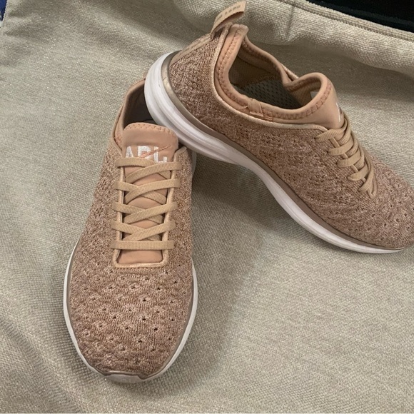 APL Rosegold/ Beige TechLoom Phantom Sneakers - Picture 2 of 9